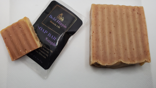 3.5 OZ Rosehip powder soap bar with a fresh and earthy lemongrass scent. These soaps are bubbly and cleansing. They are made with all-natural vegan, gluten-free, and eco-friendly products and packaging. Samples/Travel size (.5oz) is also available. Ingredients: Olive oil, coconut oil, Shea butter, hemp seed oil, Castor oil, water, lye, essential oils and rosehip powder.